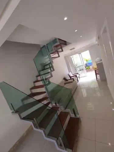 CASA MOBILIADA PARA ALUGAR  CONDOMÍNIO SELETTO | SIM