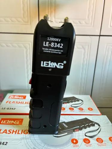 Lanterna Led Portátil Recarregável Uso Automotivo Potente