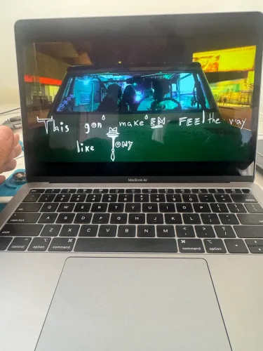 MacBook Air 2018 256GB bateria com 300 ciclos touch ID 