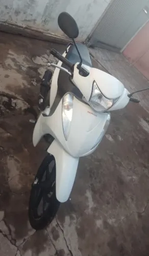 Biz 2015 125 EX Flex partida elétrica e pedal