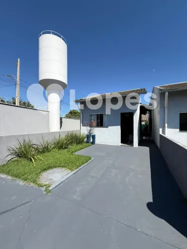 Casa 2 Quartos à Venda no Setor Cristina, Trindade Próxima ao Centro de Trindade