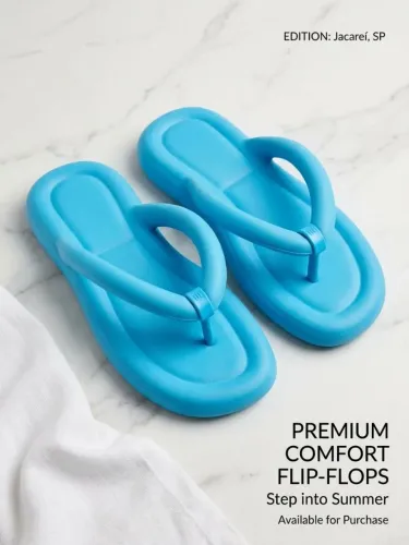 Chinelo Nuvem Melissa Free Flip Flop Azul e Vermelho 37