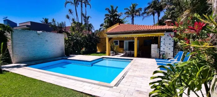 Casa com 3 dormitórios para alugar, 220 m² - Riviera de São Lourenço - Bertioga/SP