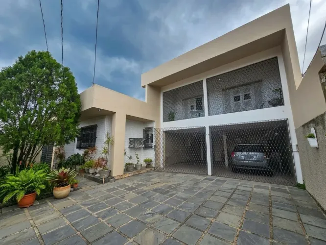 Casa ampla na Torre | João Pessoa - PB