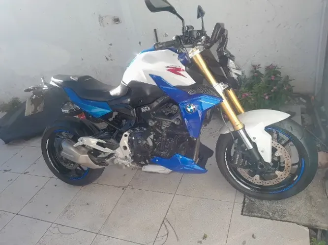 Vendo moto BMW F900 R SPORT PLUS