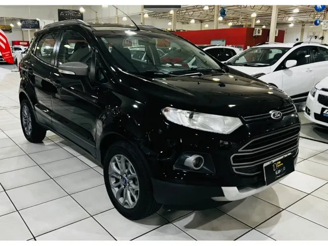 Ford Ecosport Freestyle 1.6 16V Flex 5P 2013