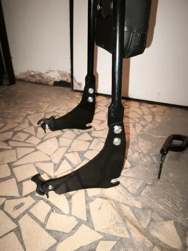 Sissy bar Harley Davidson touring