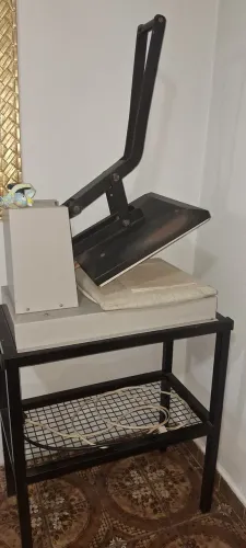 Máquina de estampar
