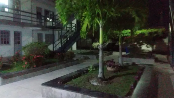 VENDO OU ALUGO FLAT (SUITE E SALA)