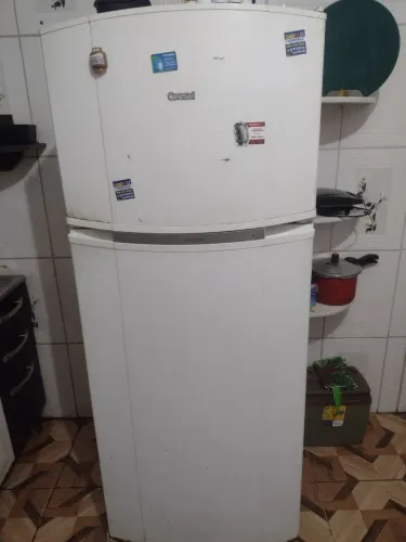 VENDO GELADEIRA DÚPLEX FROST FREE