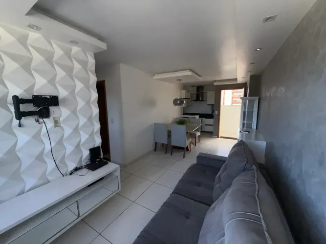 2/4 sendo 1 suite com closset mobiliado