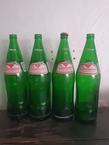 Garrafa de Vidro Guaraná Antarctica 1 Litro - Vintage/Retrô. ACEITO OFERTA