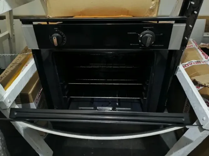 Forno a Gás Consul de 78litro seminovo em ótimo estado.