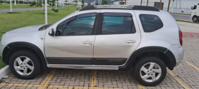 Renault Duster Dynamique 2.0 Hi-flex 16V Aut. 2014