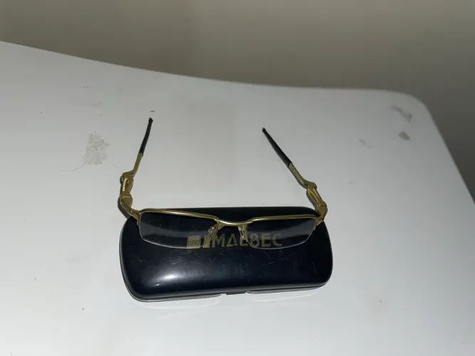 Oculos Oakley