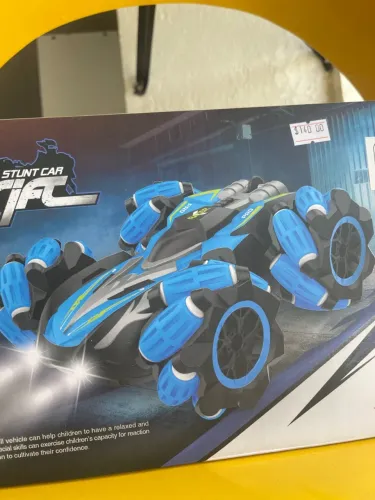 Carro com controle remoto drift
