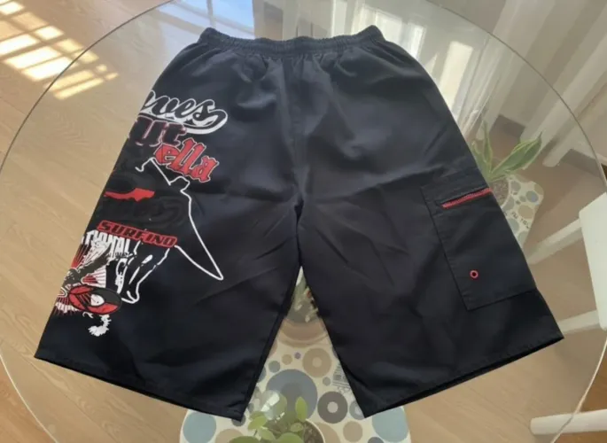 Bermudas novas com bolso na frente, trás e lateral - Tecido leve e confortável