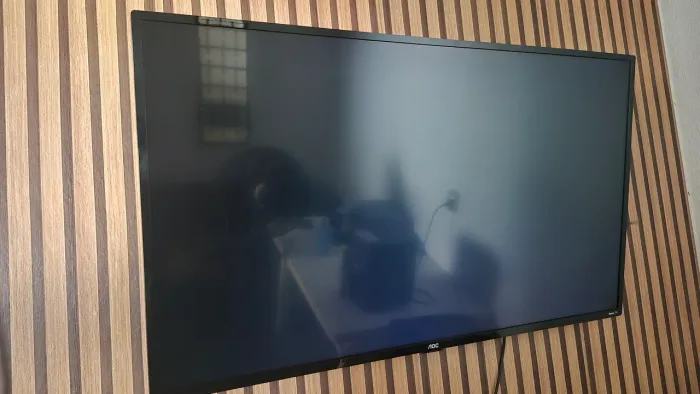 TV com defeito