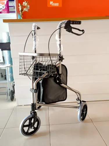 Andador Triciclo em Alumínio para Idoso - Hidrolight