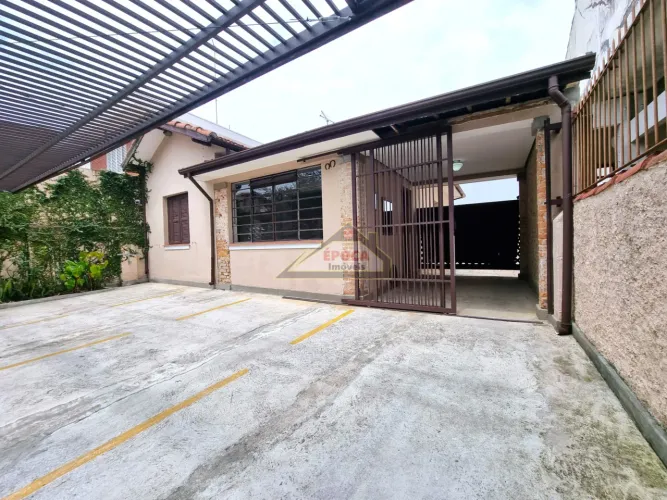 Casa térrea comercial para locação na Chácara Santo Antônio