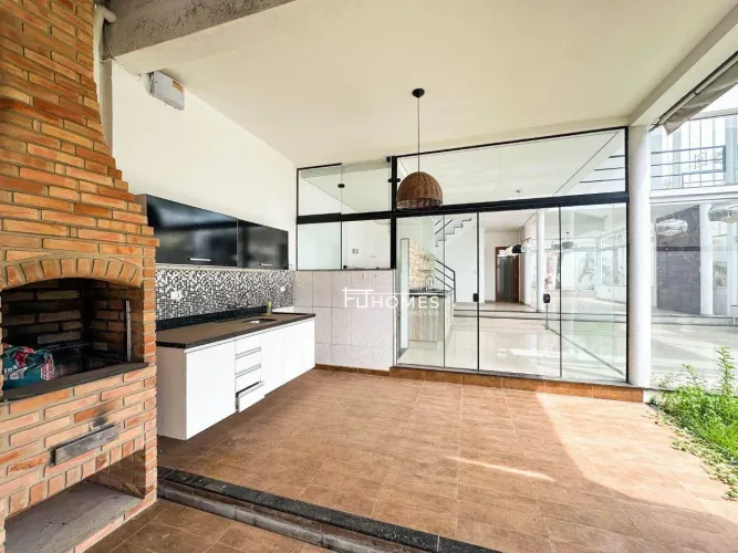Sobrado com 4 dormitórios à venda, 190 m² por R$ 1.300.000,00 - Jardim Regente - Indaiatub