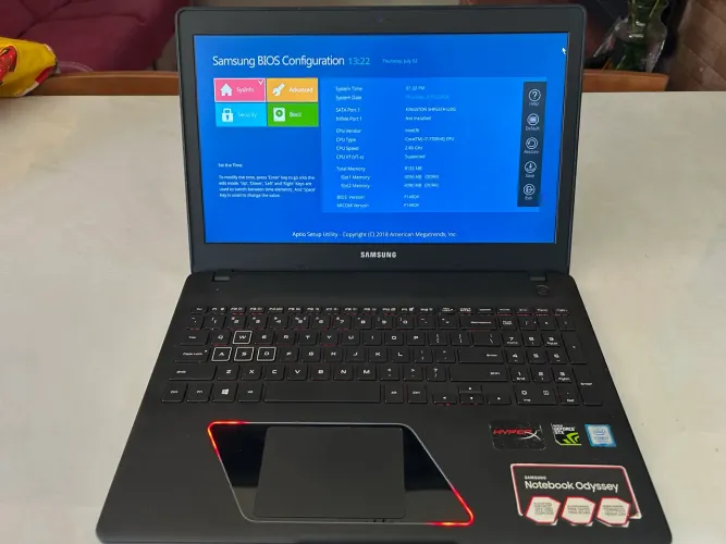 Notebook Gamer Samsung Odyssey Intel Core i7 - GTX 1050 + Mousepad Razer Vespula