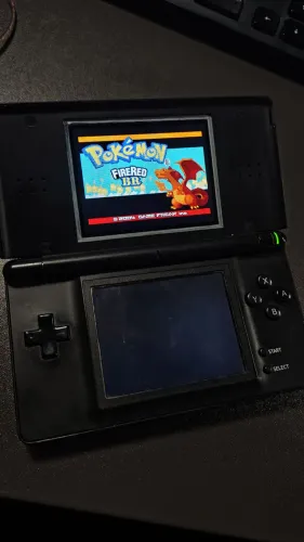Nintendo DS Lite + R4 Desbloqueado