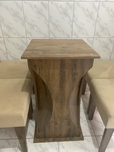 Conjunto de cadeiras 