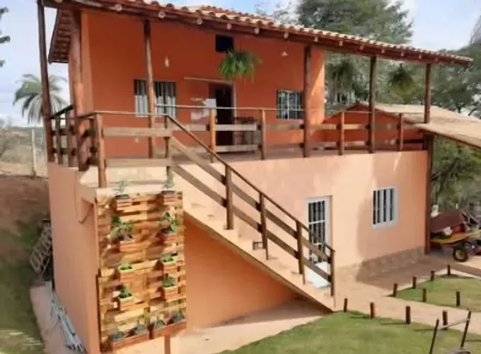Vendo um sonho (sítio), de porteira fechada!