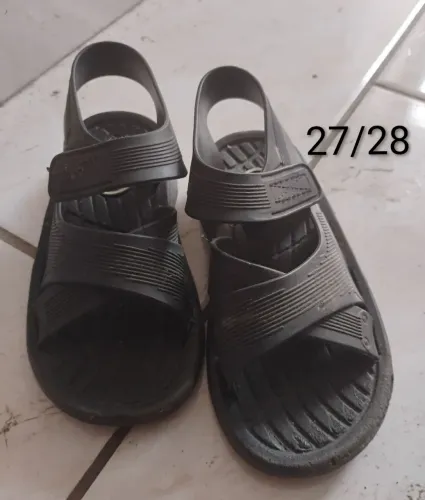 Lote de Sandália Menina/Menino