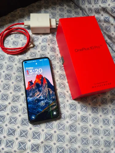 OnePlus 10 Pro - Excelente Estado Geral | Tela com Linha Verde | Tudo Funcionando