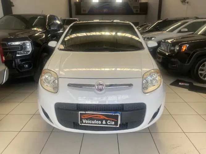 Fiat Palio Attractive 1.0 EVO Fire Flex 8V 5P 2013