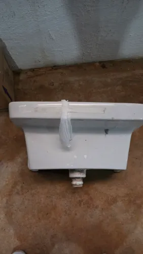 Tanque de Louça Branca