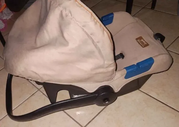 Bebê conforto Burigotto Touring X