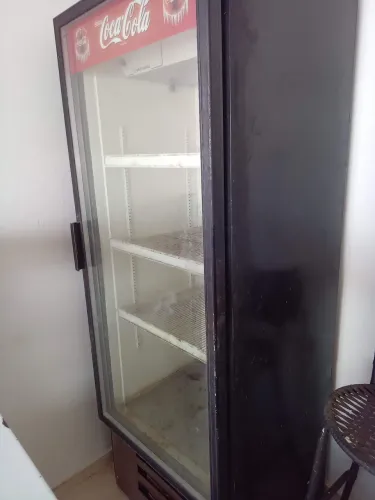 Vende_se frizer expositor
