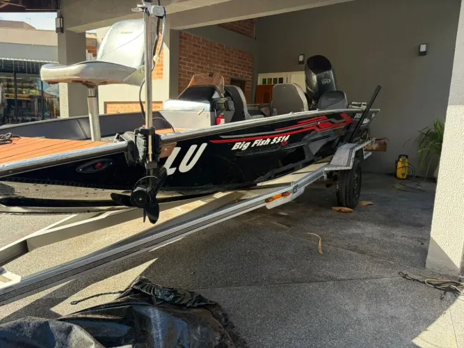 Lancha metal Glass big fish 5514