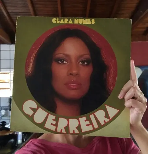 LP Vinil - Clara Nunes - Guerreira