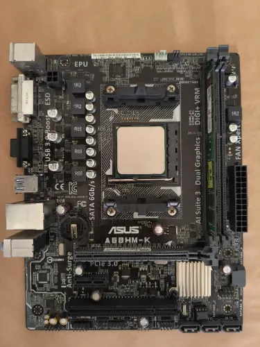 Placa mães e processador.