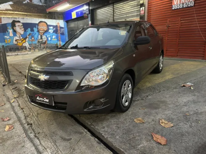 Chevrolet Cobalt LS 1.4 8V Flexpower 4P 2014