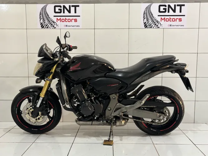 HORNET 600 2009