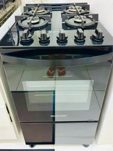 Fogão Brastemp 4 Bocas Preto | Mesa de Vidro + Grades de Ferro Fundido | Excelente Estado