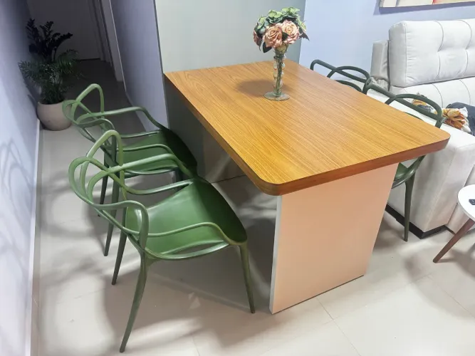 4 Cadeiras Verdes Modernas - Ótimo Estado
