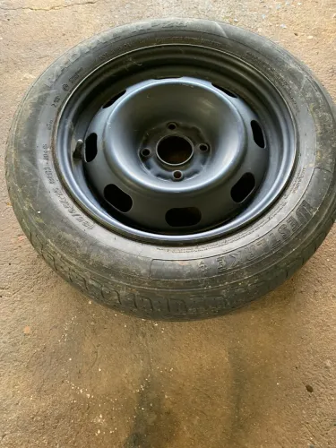 Roda com pneu 185/65/15 Citroën peugeot