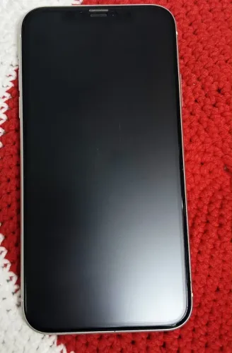 Vendo IPHONE 11 64GB Branco com caixa