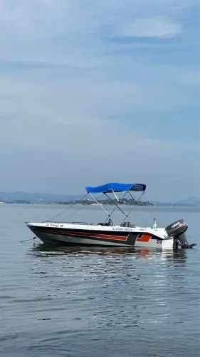 Lancha 16 pés motor 40 HP 2015