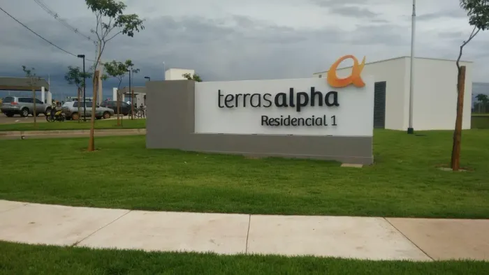 Lote, 300 m² no Terras Alpha Residencial 1 em Senador Canedo