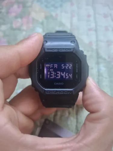 G-Shock DW-5600BB Blackout (Original) - Perfeito Estado