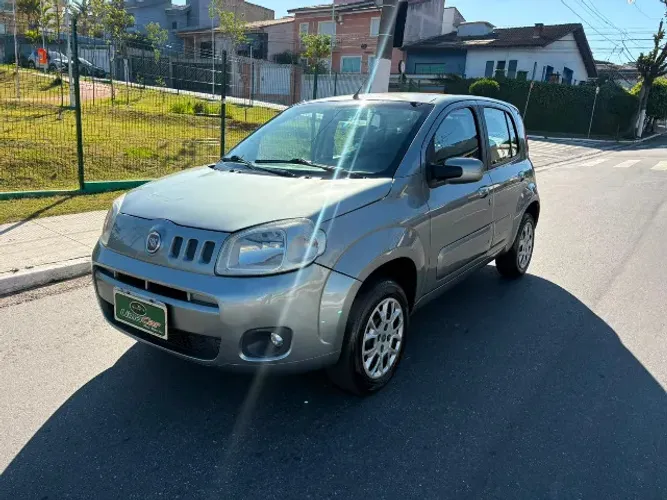 Fiat Uno Vivace/rua 1.0 EVO Fire Flex 8V 5P 2013