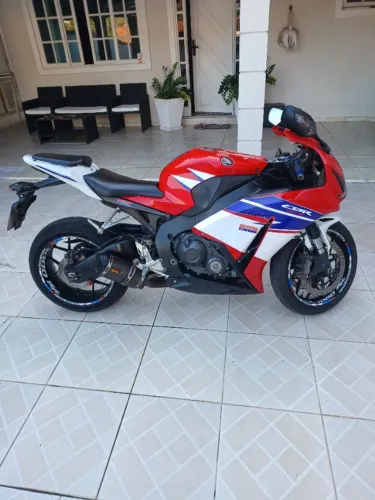 CBR1000RR FIREBLADE EDIÇÃO 20ANOS
