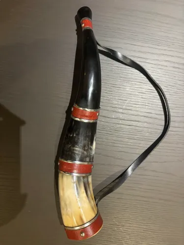 Berrante de chifre de boi 43cm comprimento usado
